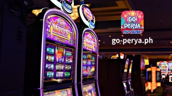 Ang mga online slot machine ay isa sa pinakasikat na mga laro sa casino. Ang mga ito ay katulad ng mga tradisyonal na arcade machine